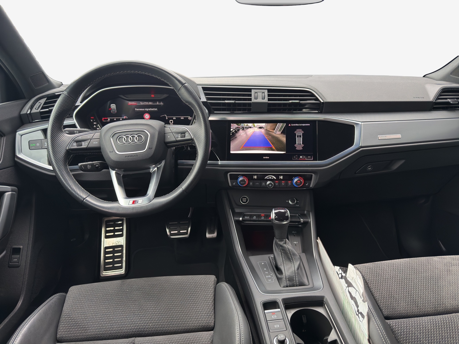 AUDI Q3 Sportback 35 TFSI S line Attraction S-tronic-image-8