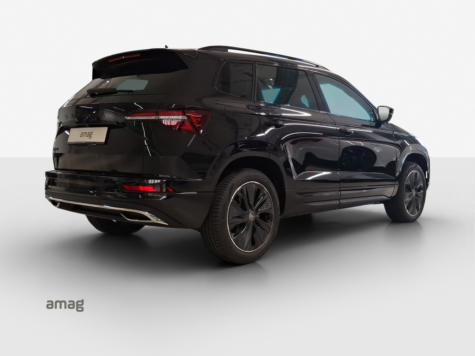 SKODA Karoq Dynamic Limited Edition-image-4