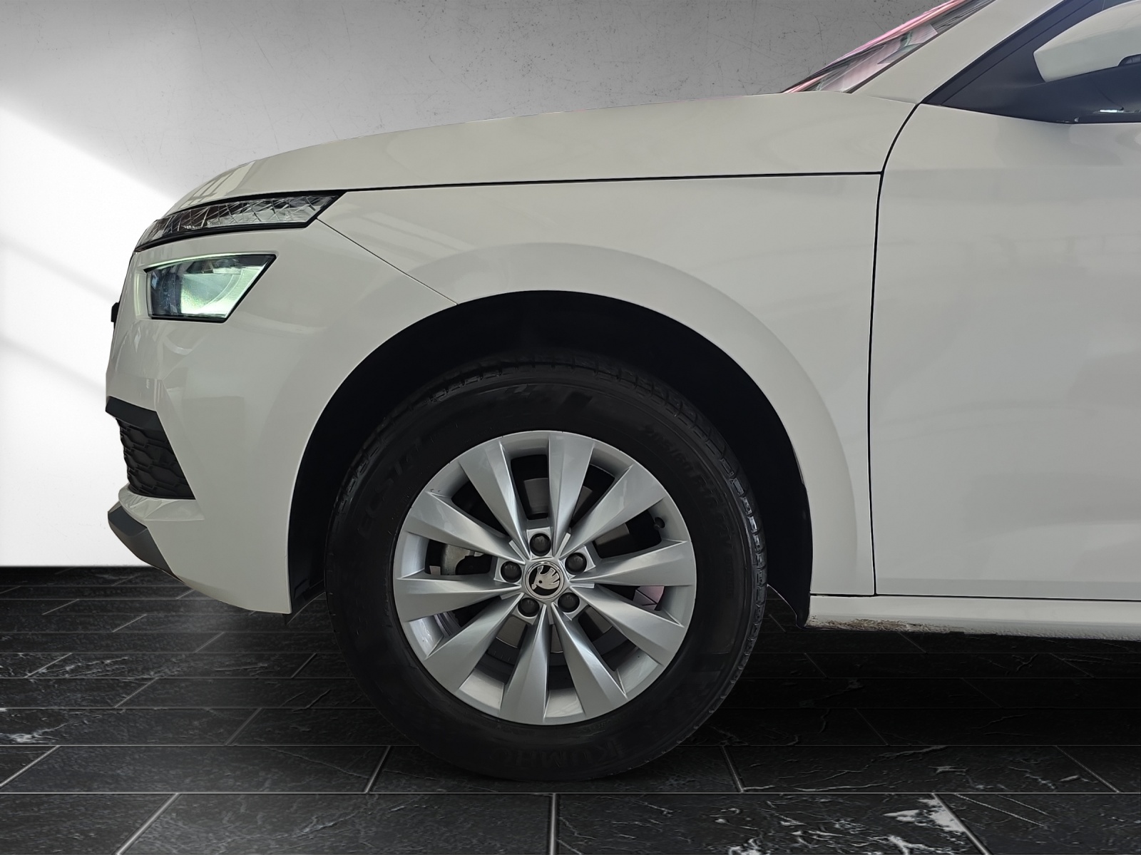 SKODA Kamiq 1.5 TSI Fresh DSG-image-3