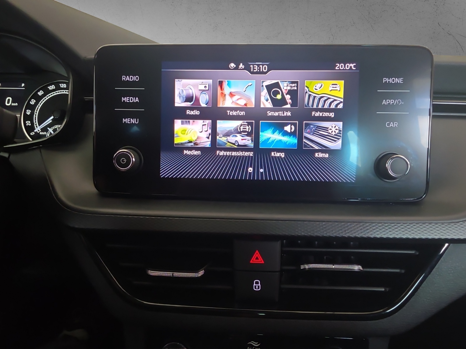 SKODA Kamiq 1.5 TSI Fresh DSG-image-11