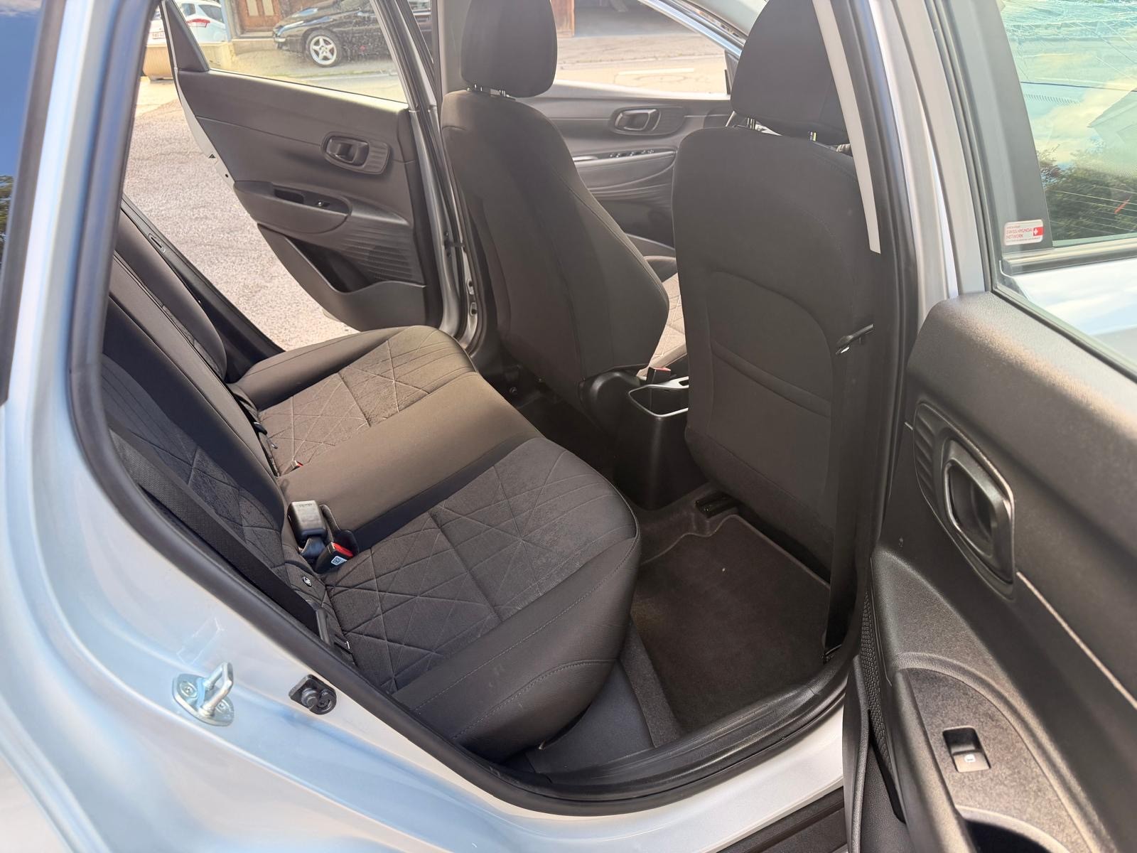 HYUNDAI Bayon 1.0 T-GDi Amplia DCT-image-9