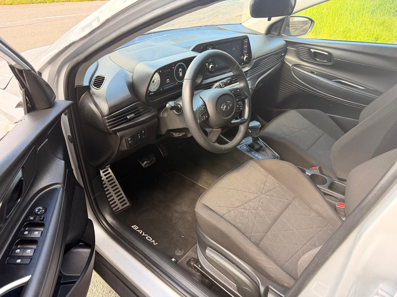 HYUNDAI Bayon 1.0 T-GDi Amplia DCT-image-7