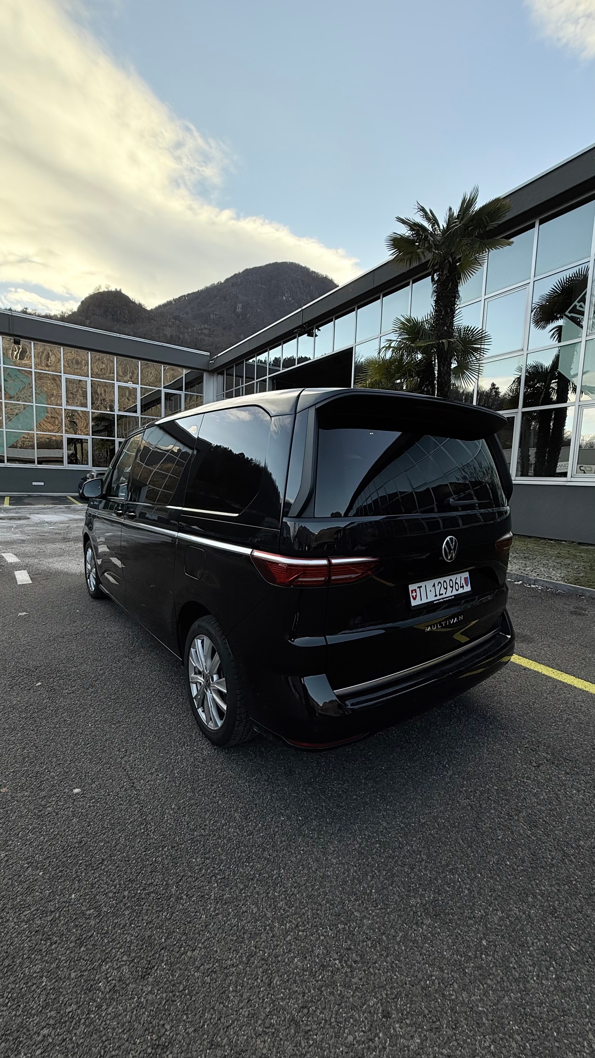 VW 2.0 TSI Style DSG-image-5