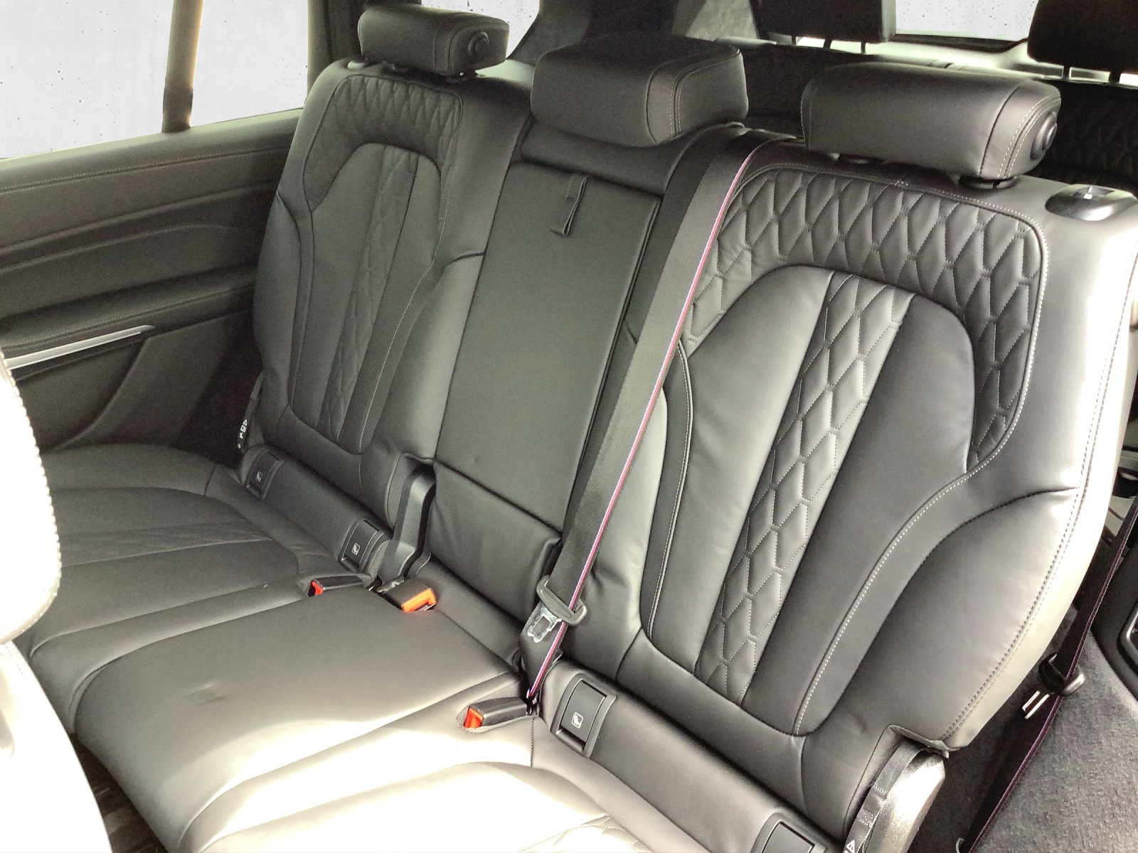 BMW X7 xDr 48 40d M Sport Pro-image-18