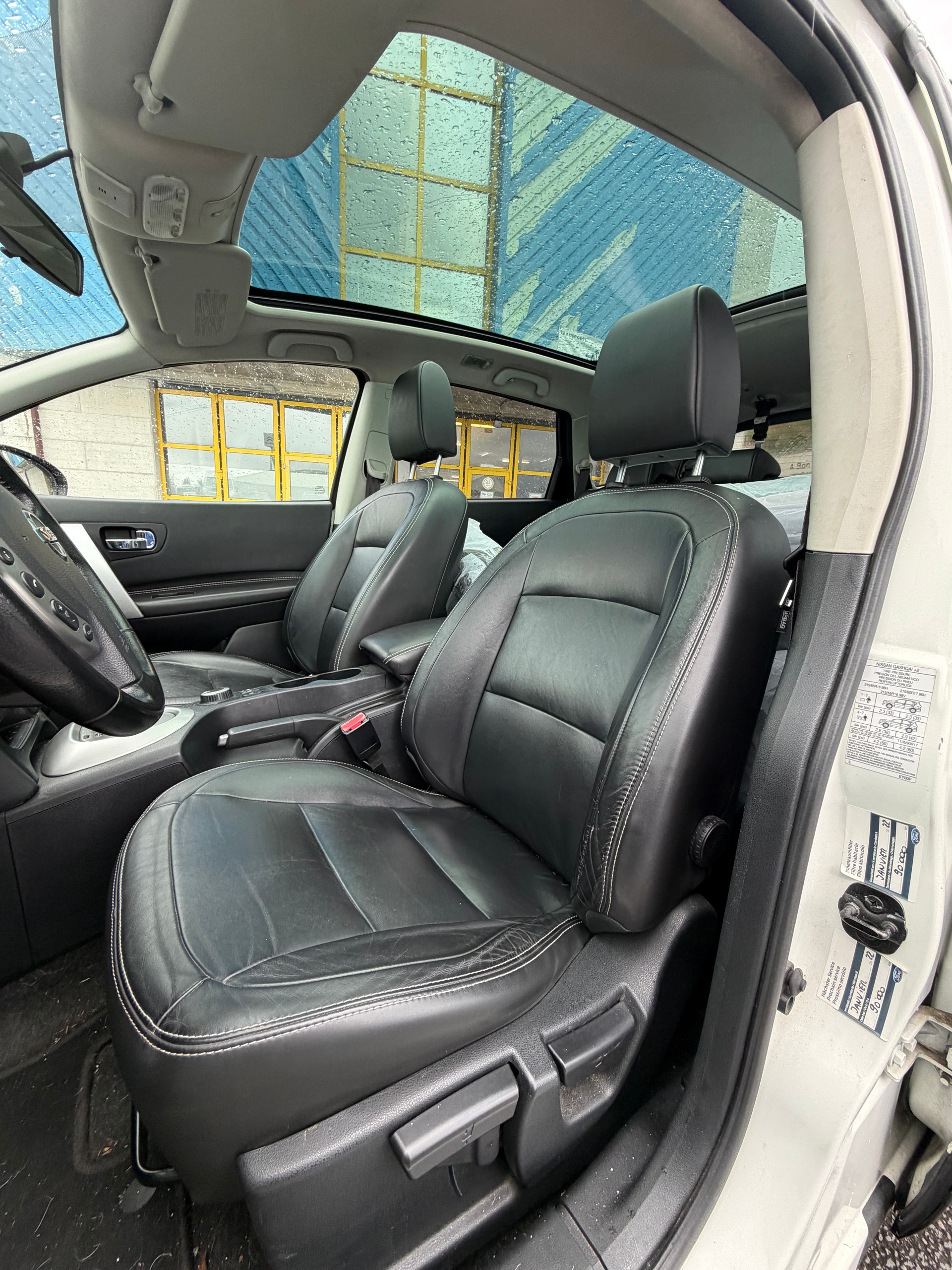 NISSAN Qashqai +2 2.0 dCi 4WD acenta Automatic-image-9