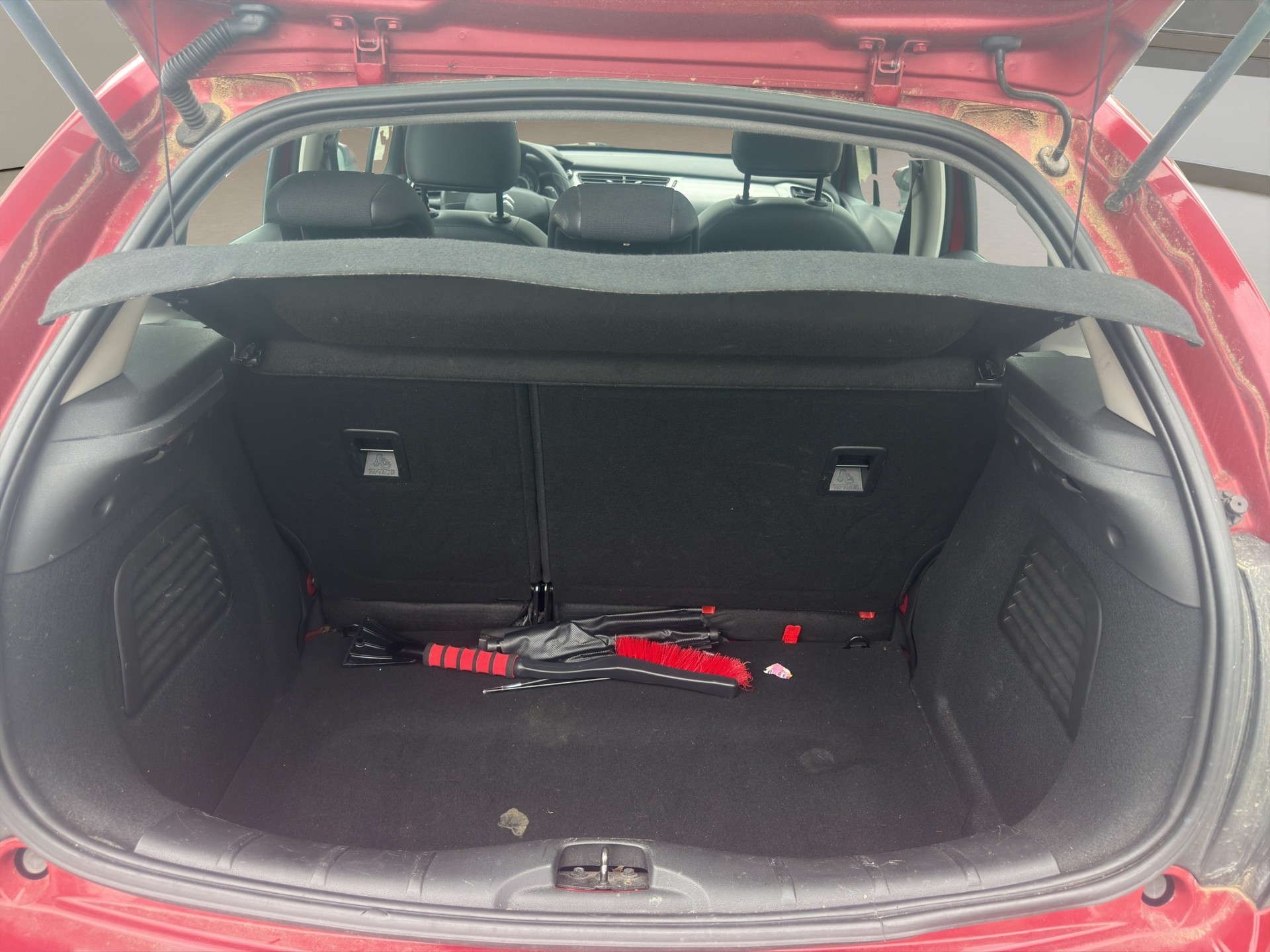 CITROEN C3 1.4 HDi Séduction EGS5-image-12