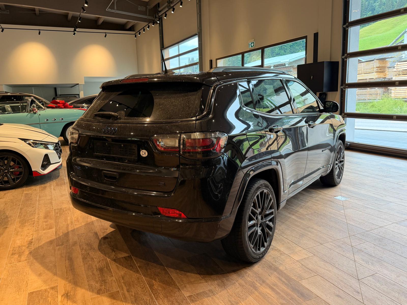 JEEP Compass 1.3 T PHEV Night Eagle AWD-image-3