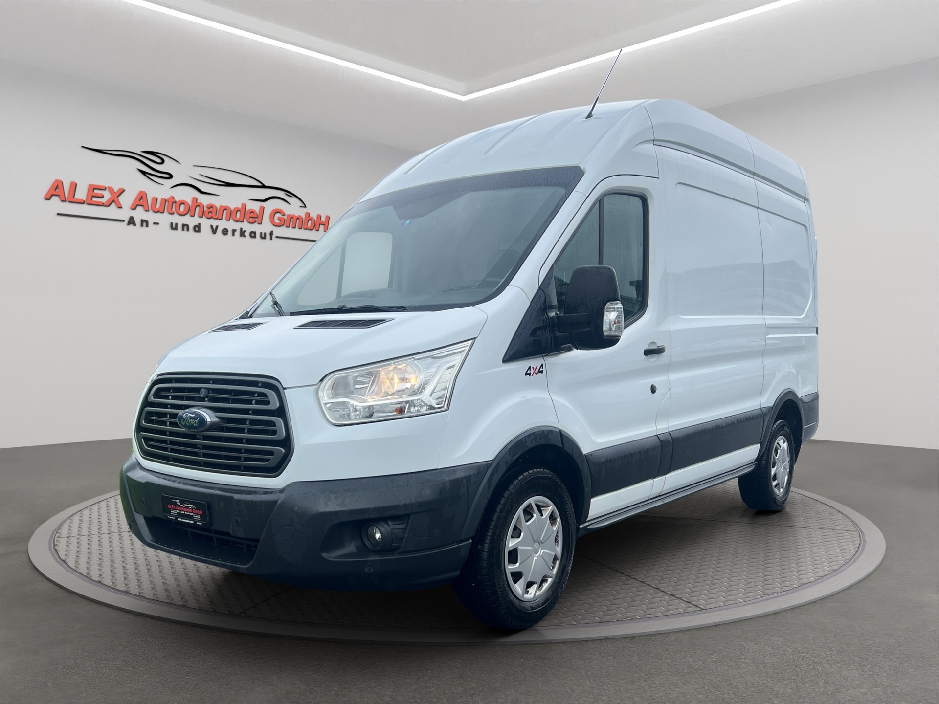 FORD Transit Van 350 L3H2 Ambiente 4WD-image-0