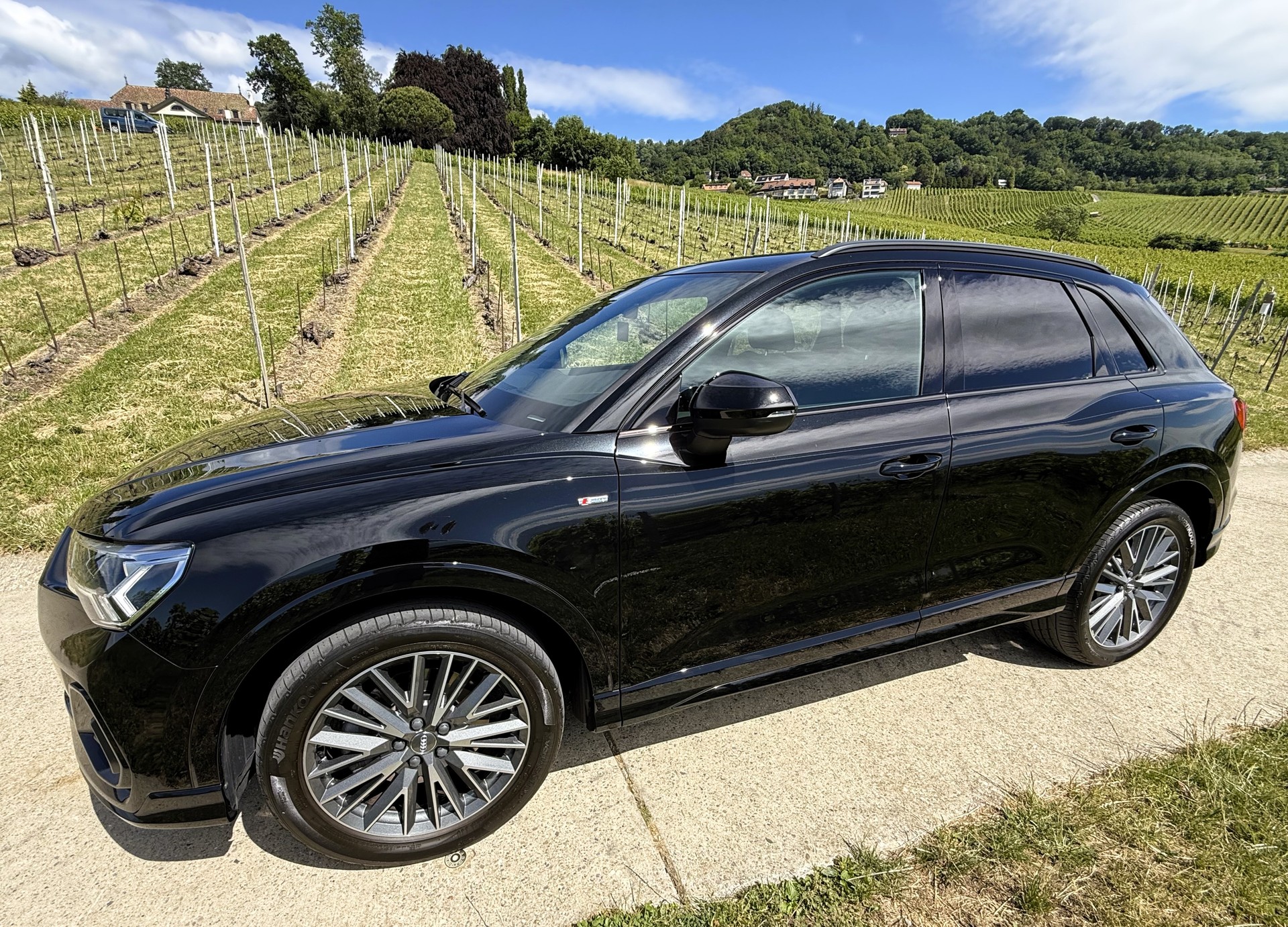 AUDI Q3 45 TFSI S line quattro S-tronic-image-23