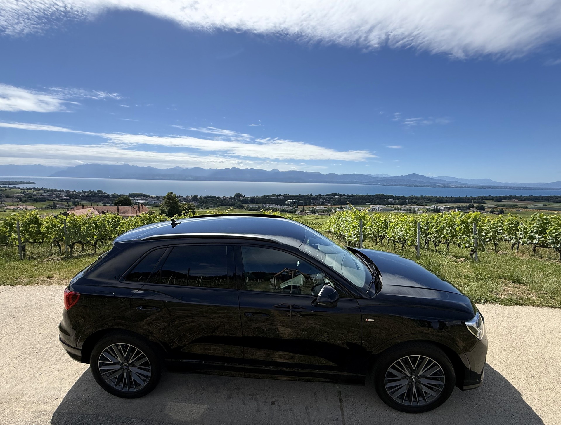 AUDI Q3 45 TFSI S line quattro S-tronic-image-10
