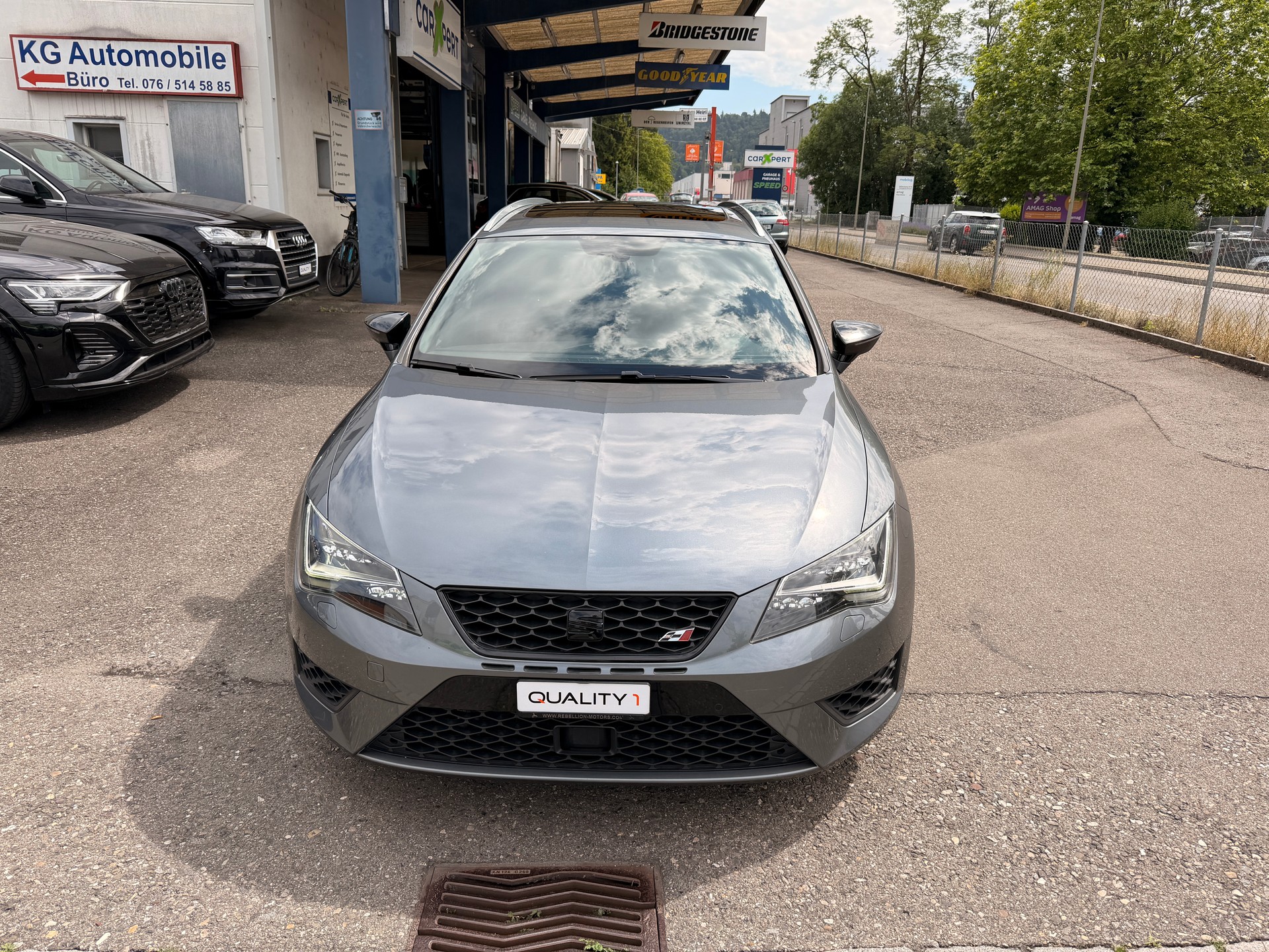 SEAT Leon ST 2.0 TSI Cupra 280 DSG-image-1