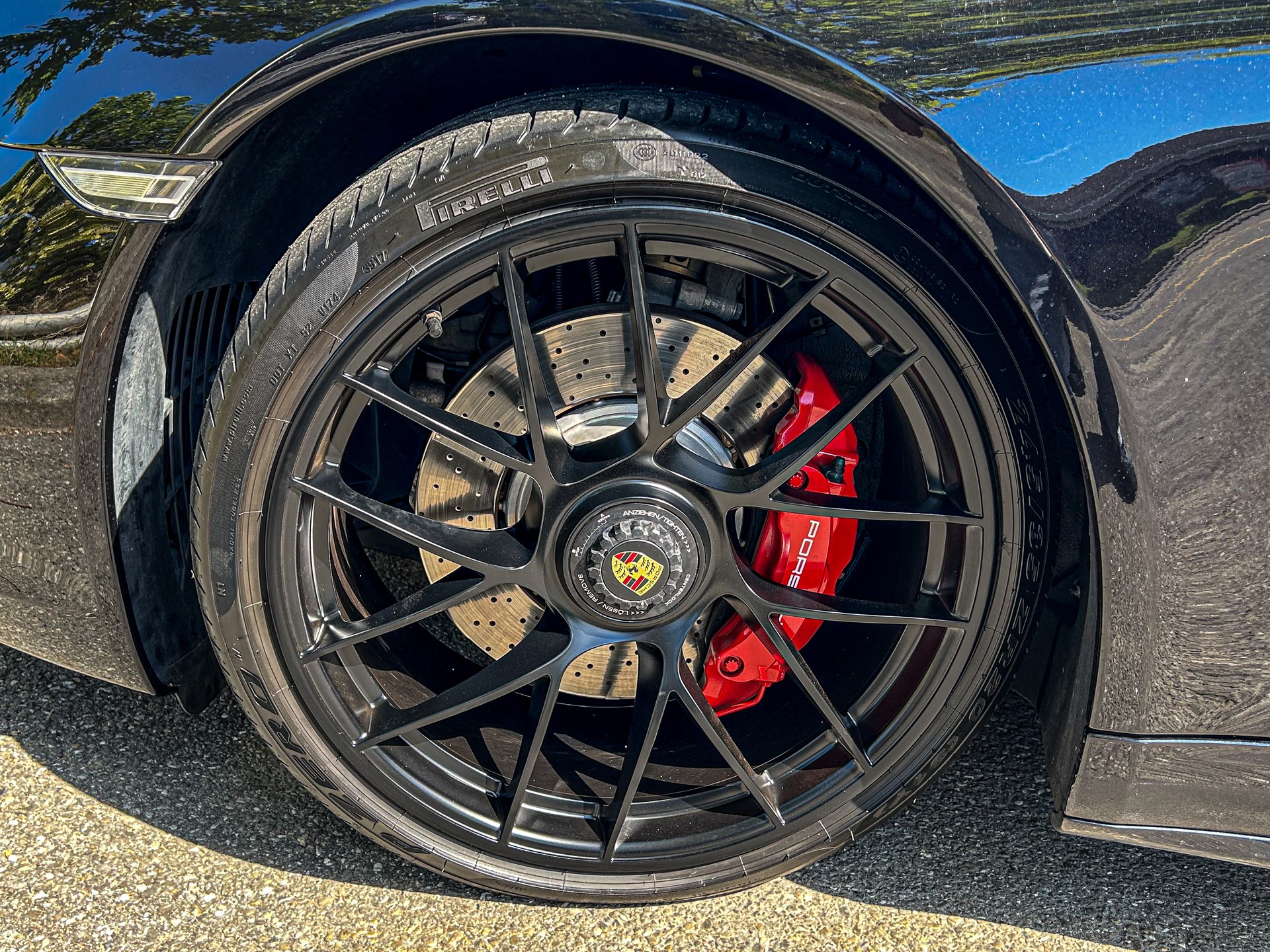 PORSCHE 3.0 Carrera 4 GTS PDK-image-2