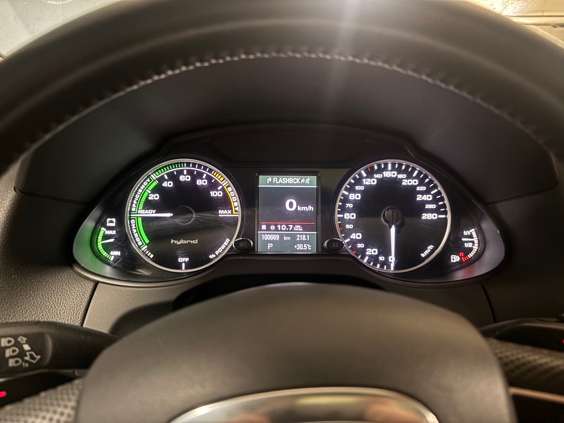 AUDI 2.0 TFSI Hybrid quattro TTr-image-3