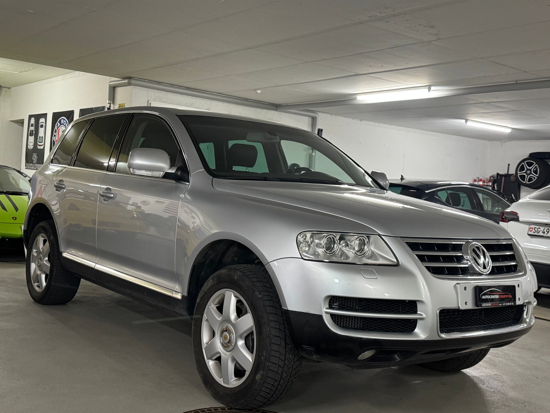 VW Touareg 5.0 TDI V10 Automatic-image-2
