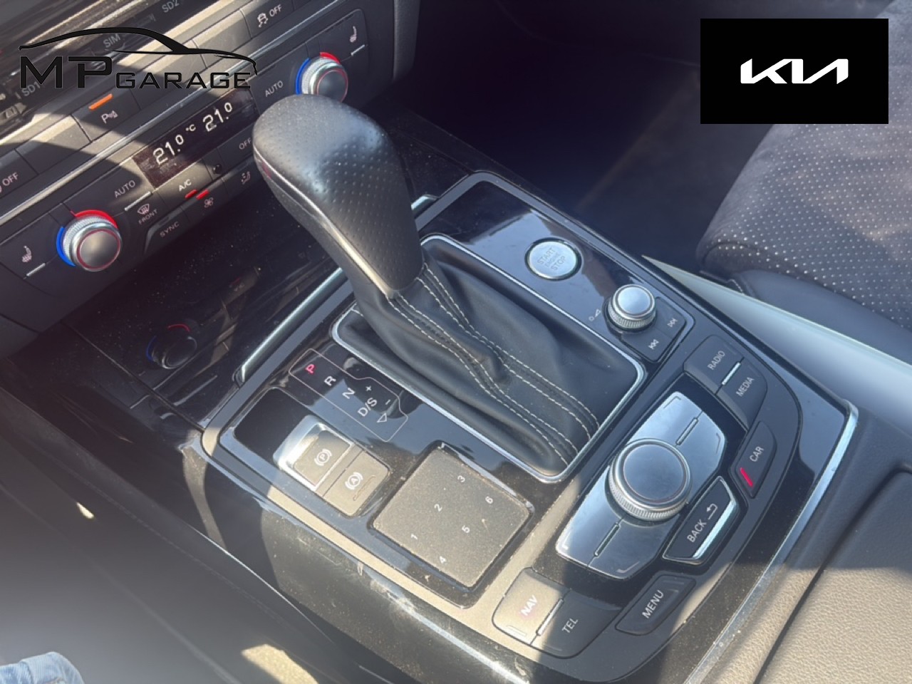 AUDI A6 Avant 3.0 BiTDI V6 quattro tiptronic-image-11