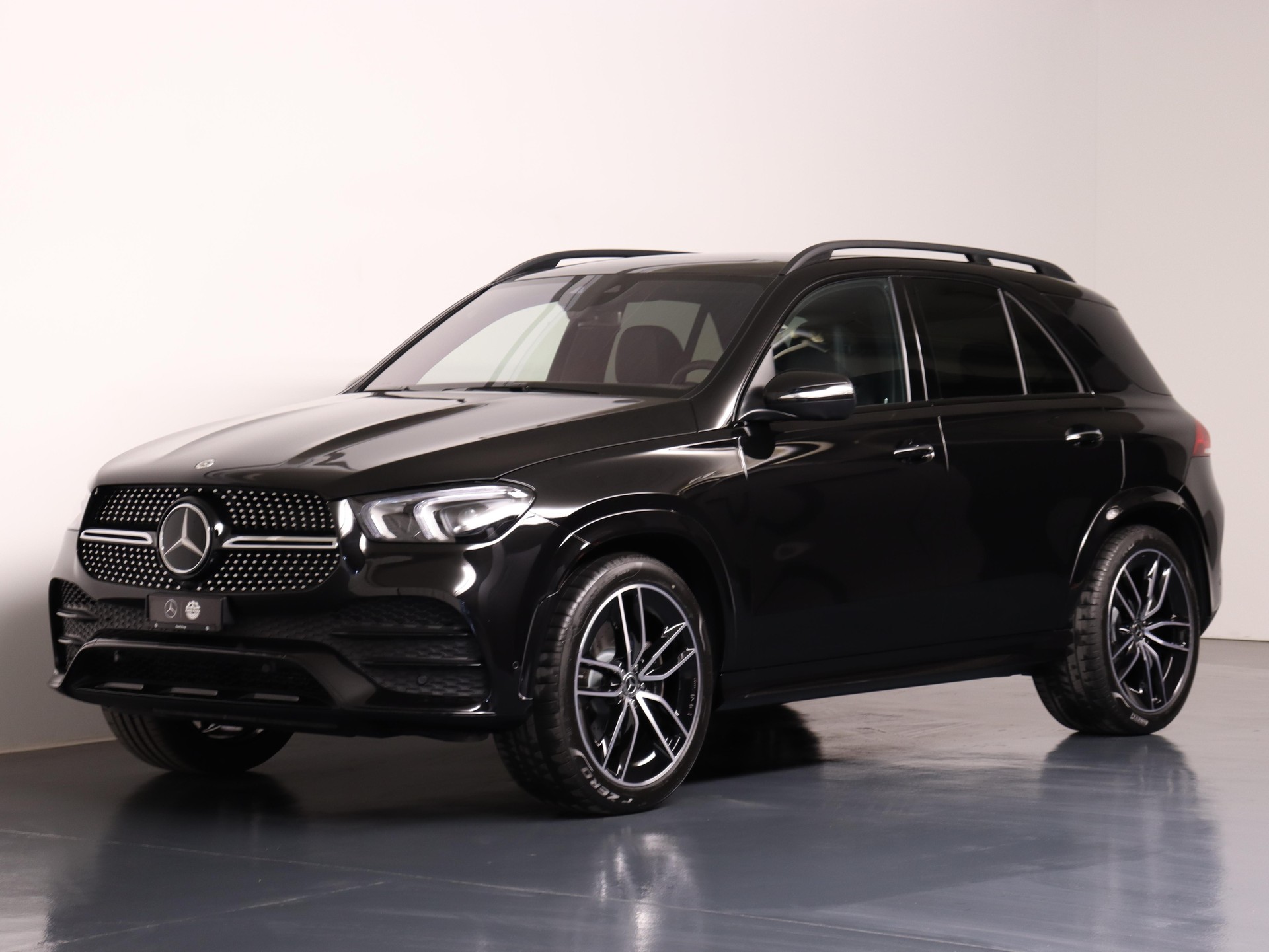 MERCEDES-BENZ GLE 400 d AMG Line 4matic-image-1