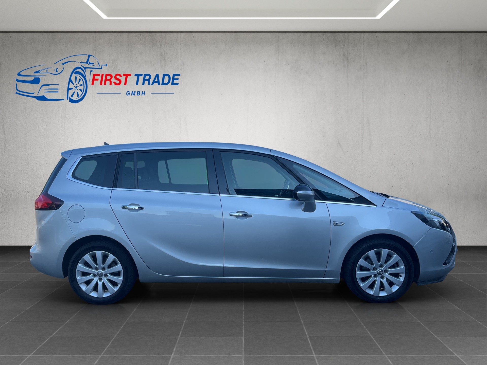OPEL Zafira Tourer 1.6i 16V Turbo Cosmo-image-3