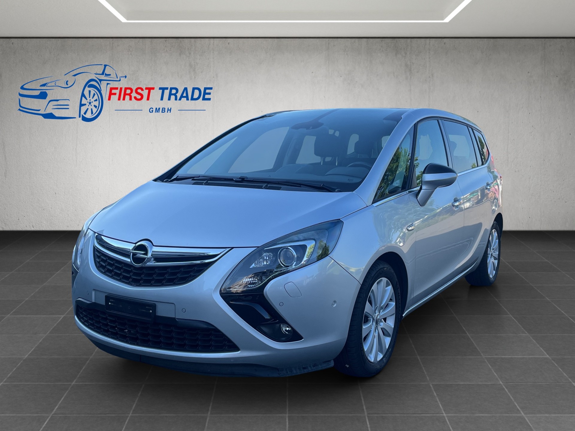 OPEL Zafira Tourer 1.6i 16V Turbo Cosmo-image-0