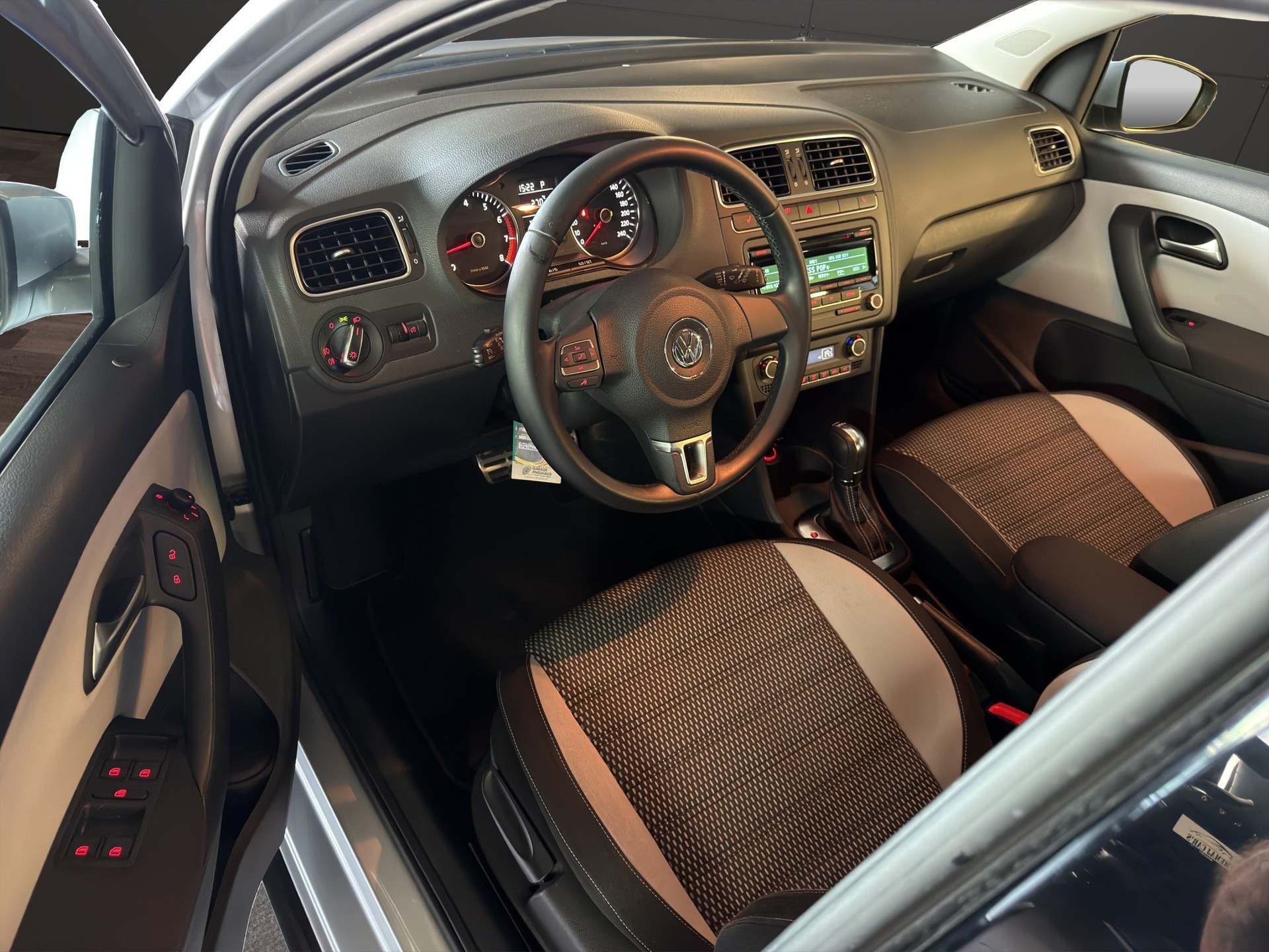 VW CrossPolo 1.2 TSI DSG Frisch MFK&Service-image-10