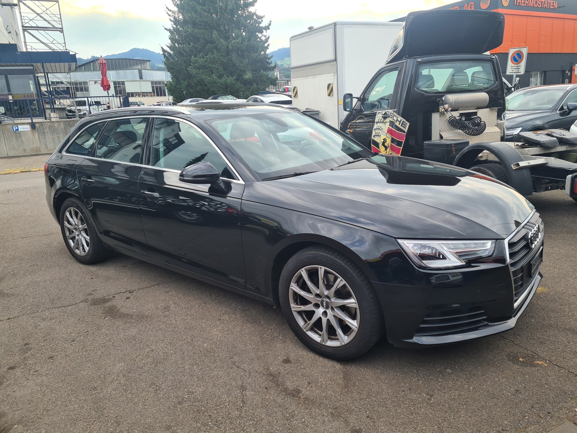 AUDI A4 Avant 2.0 TDI-image-6