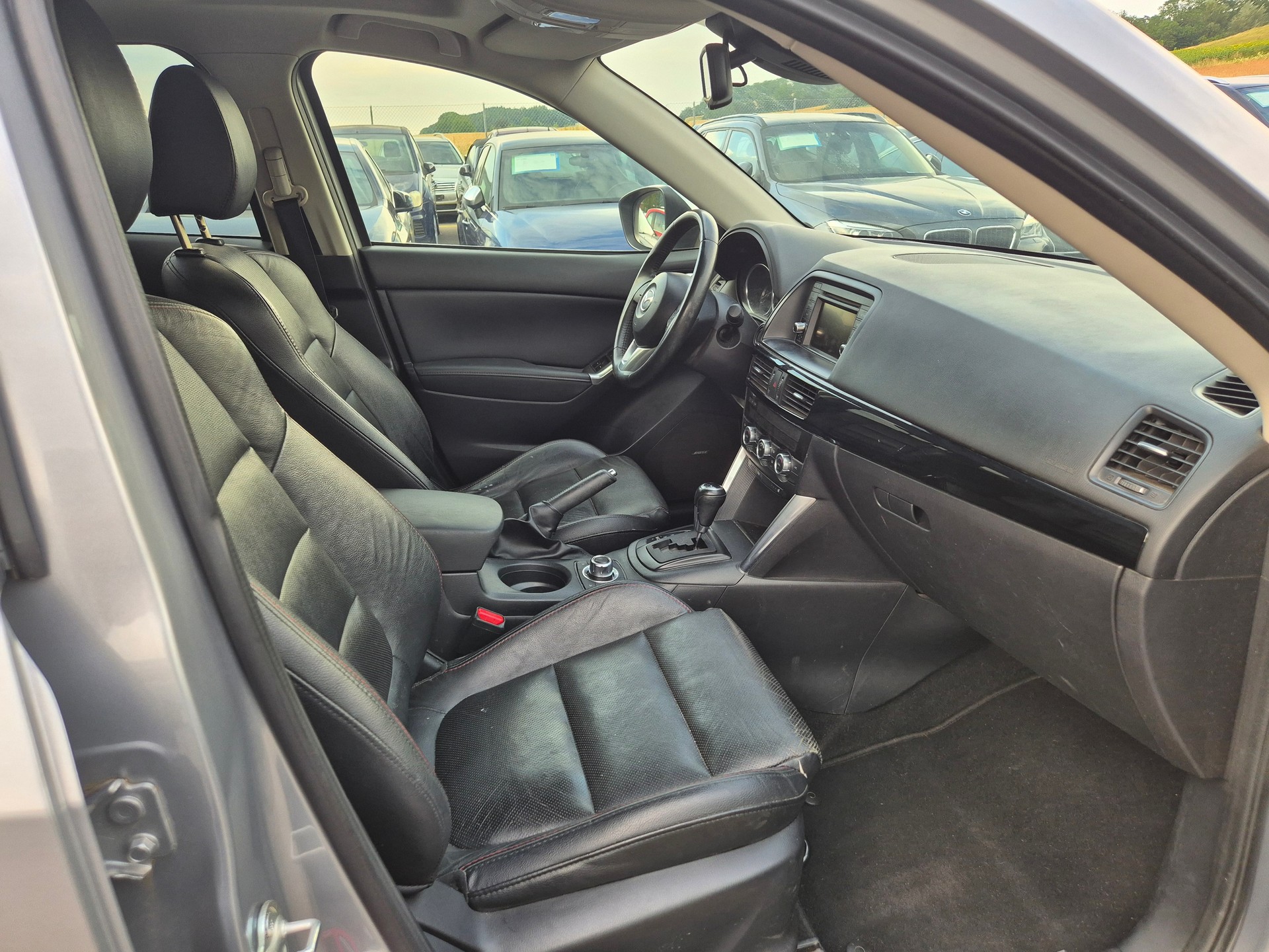 MAZDA CX-5 2.2 D HP Revolution AWD Automatic-image-7