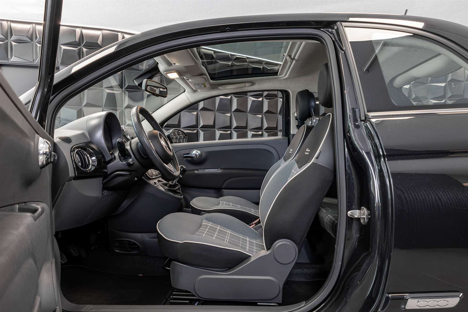 FIAT 500 0.9 Twinair Turbo Lounge-image-10