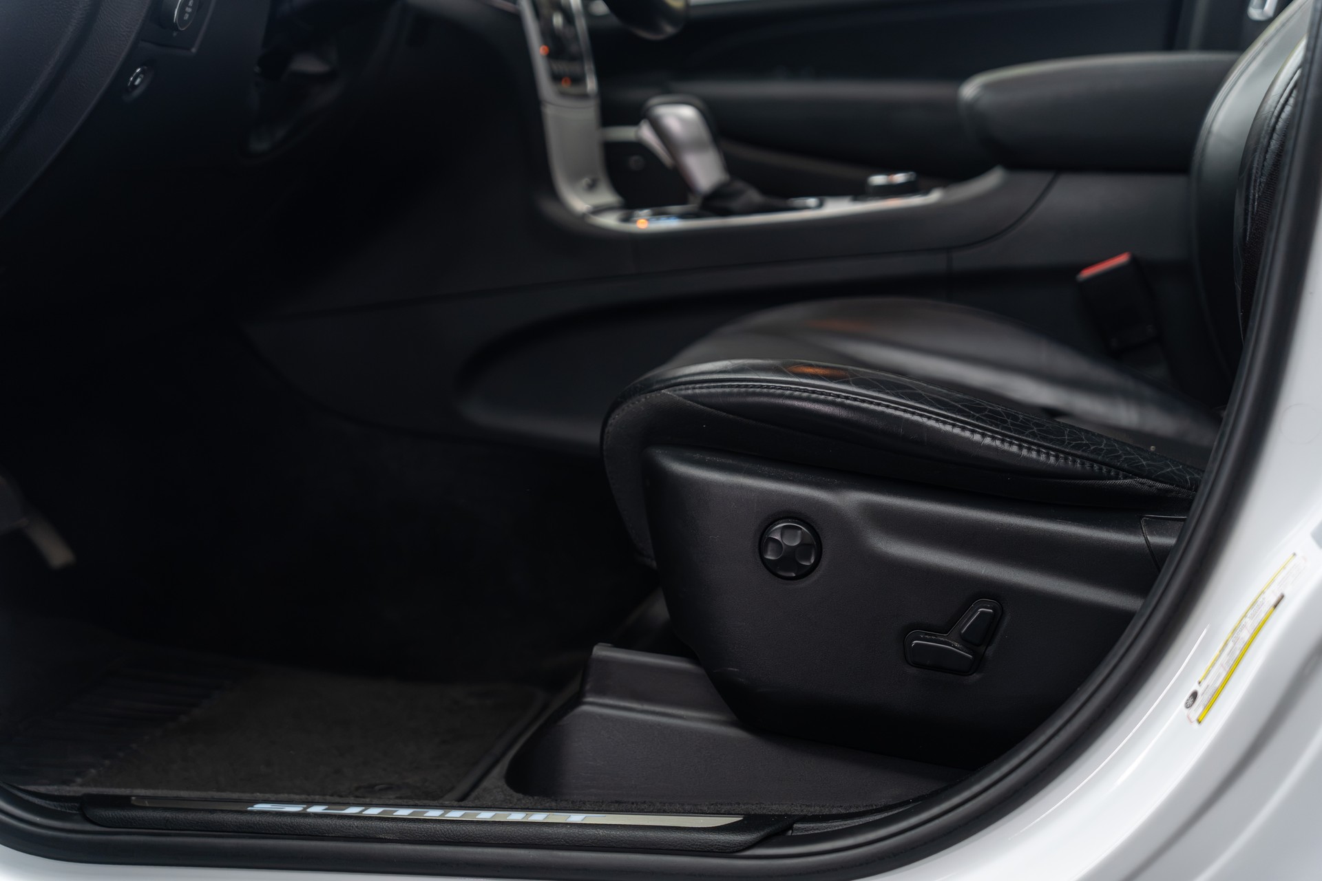 JEEP Grand Cherokee 3.0 CRD Summit Automatic-image-13