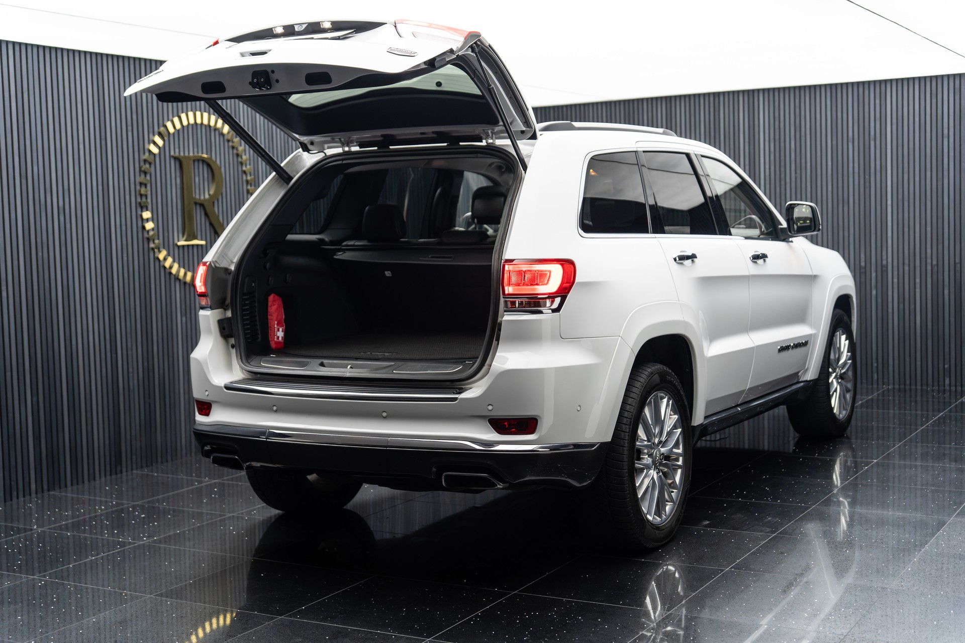 JEEP Grand Cherokee 3.0 CRD Summit Automatic-image-20
