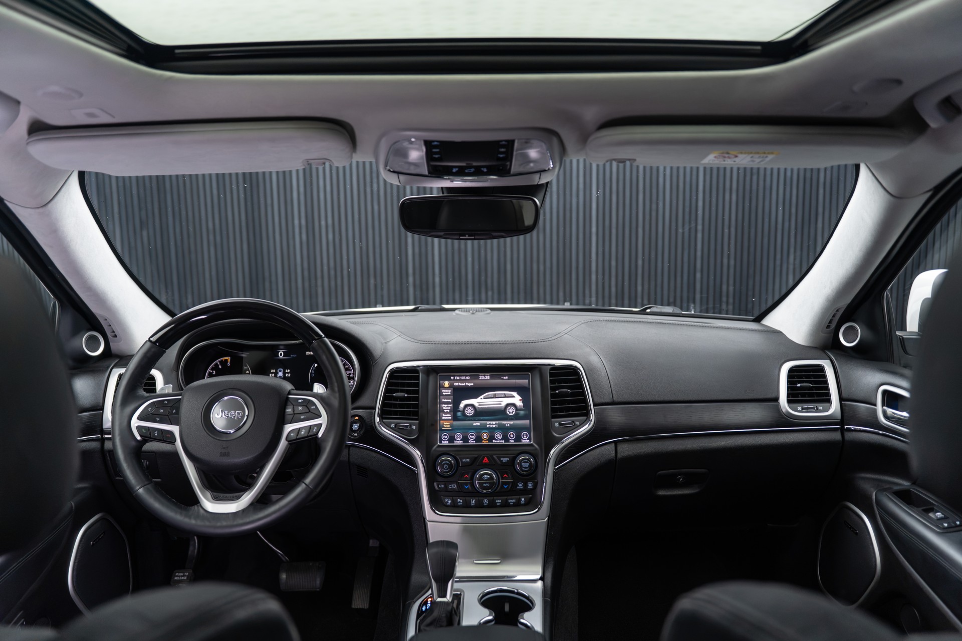 JEEP Grand Cherokee 3.0 CRD Summit Automatic-image-5