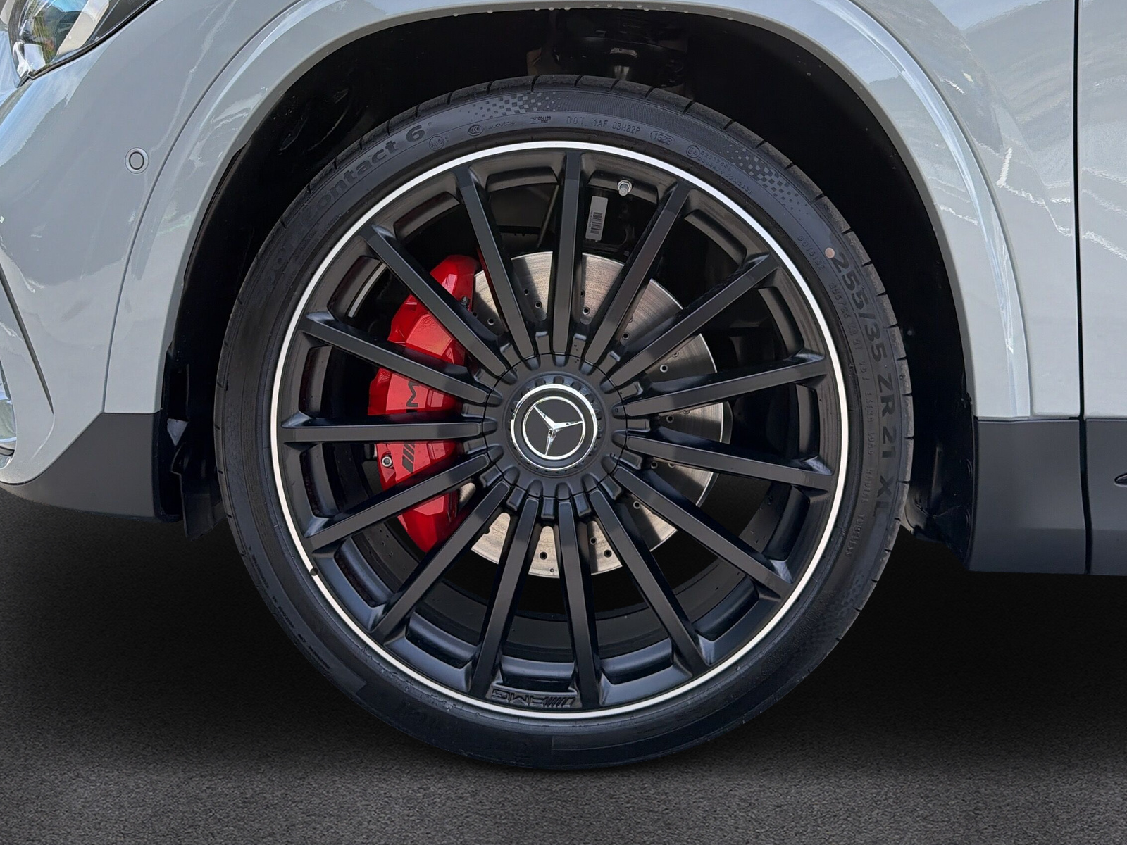 MERCEDES-BENZ GLA AMG 35 4Matic 8G-DCT-image-19