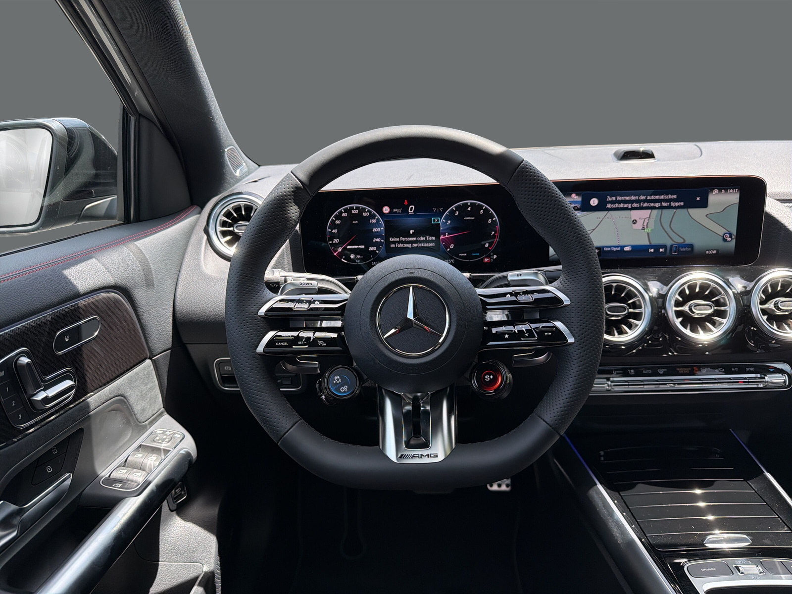 MERCEDES-BENZ GLA AMG 35 4Matic 8G-DCT-image-9