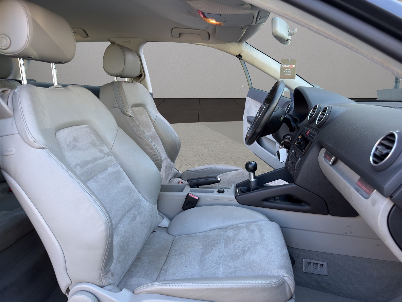 AUDI A3 2.0 TDI Attraction-image-15