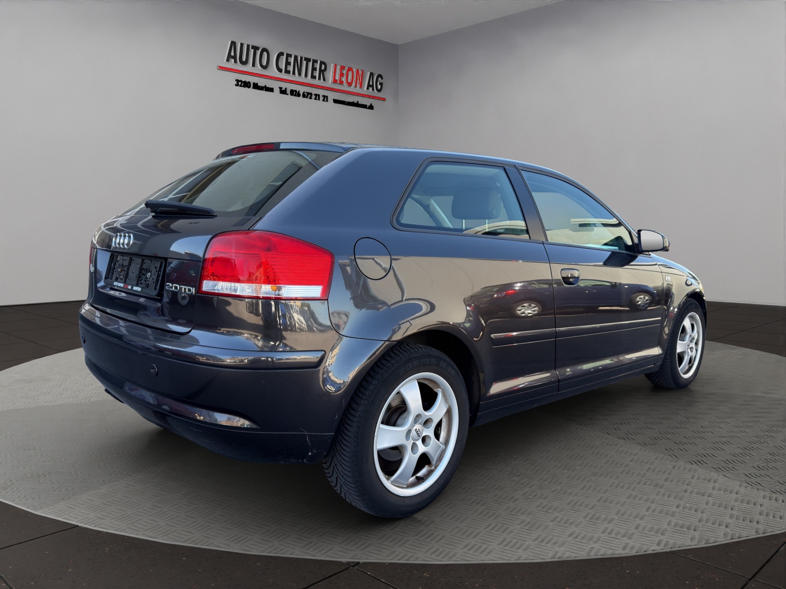 AUDI A3 2.0 TDI Attraction-image-5