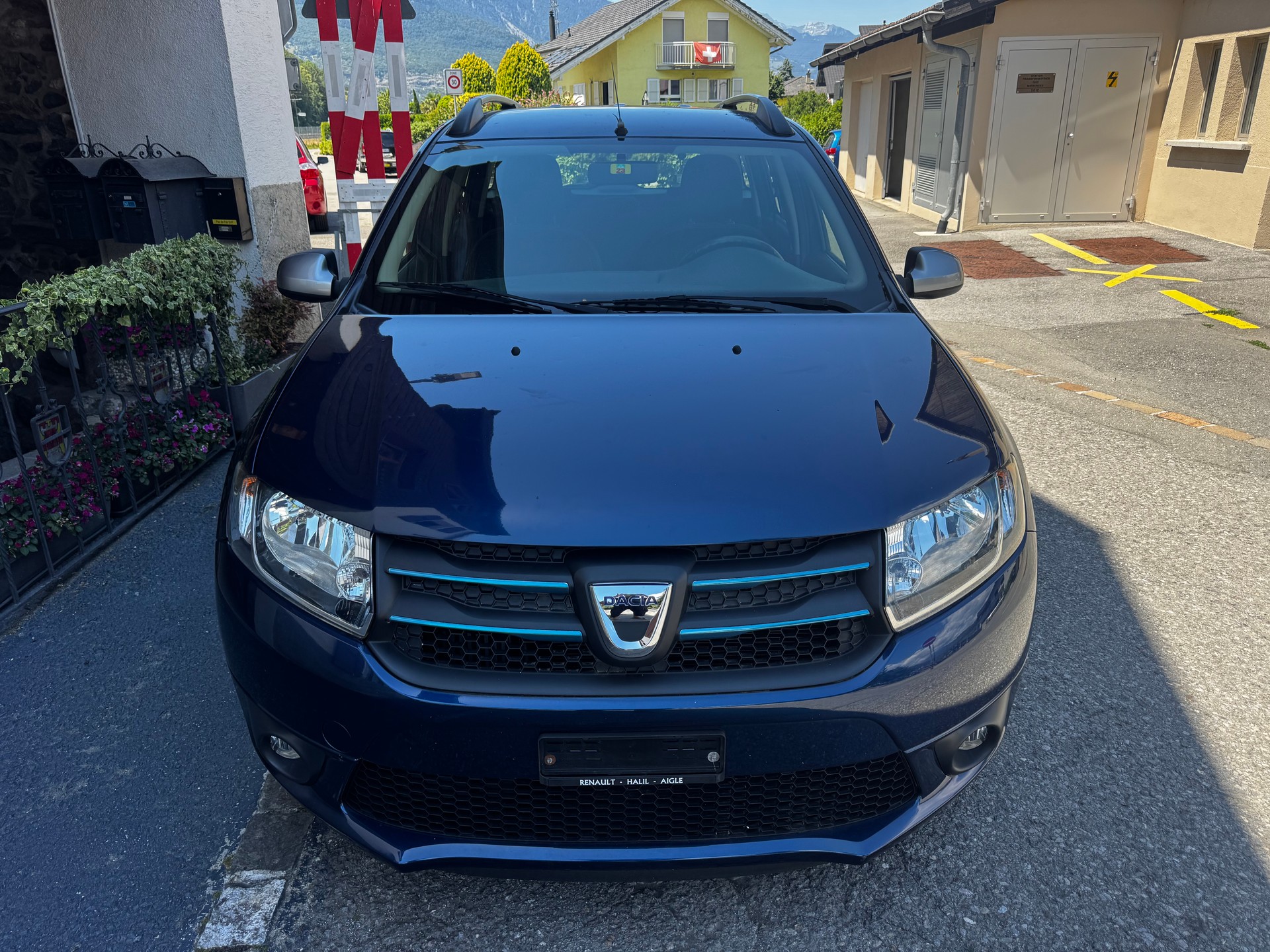 DACIA Logan MCV 0.9 Celebration-image-0