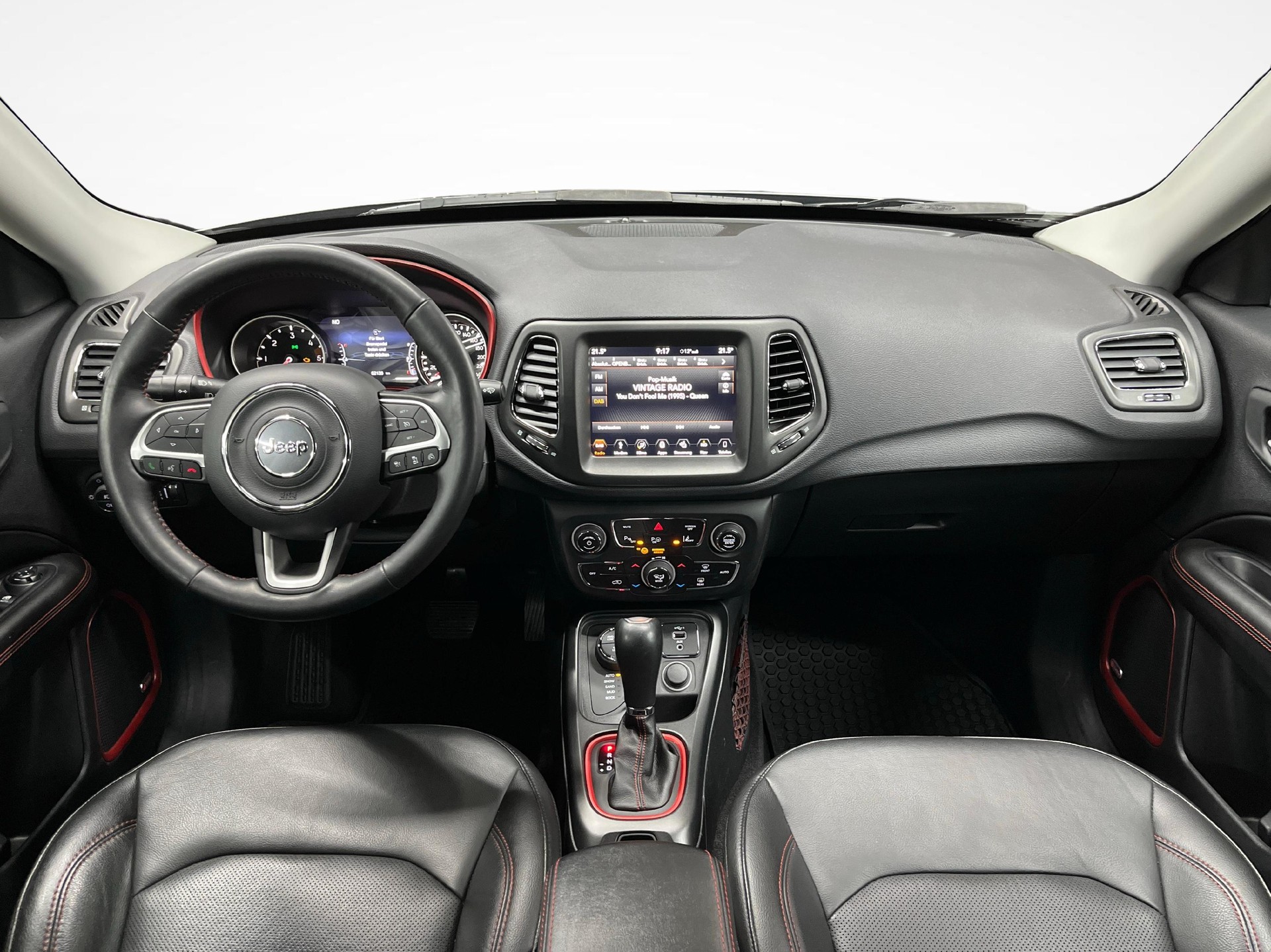 JEEP Compass 2.0 CRD Trailhawk AWD-image-8