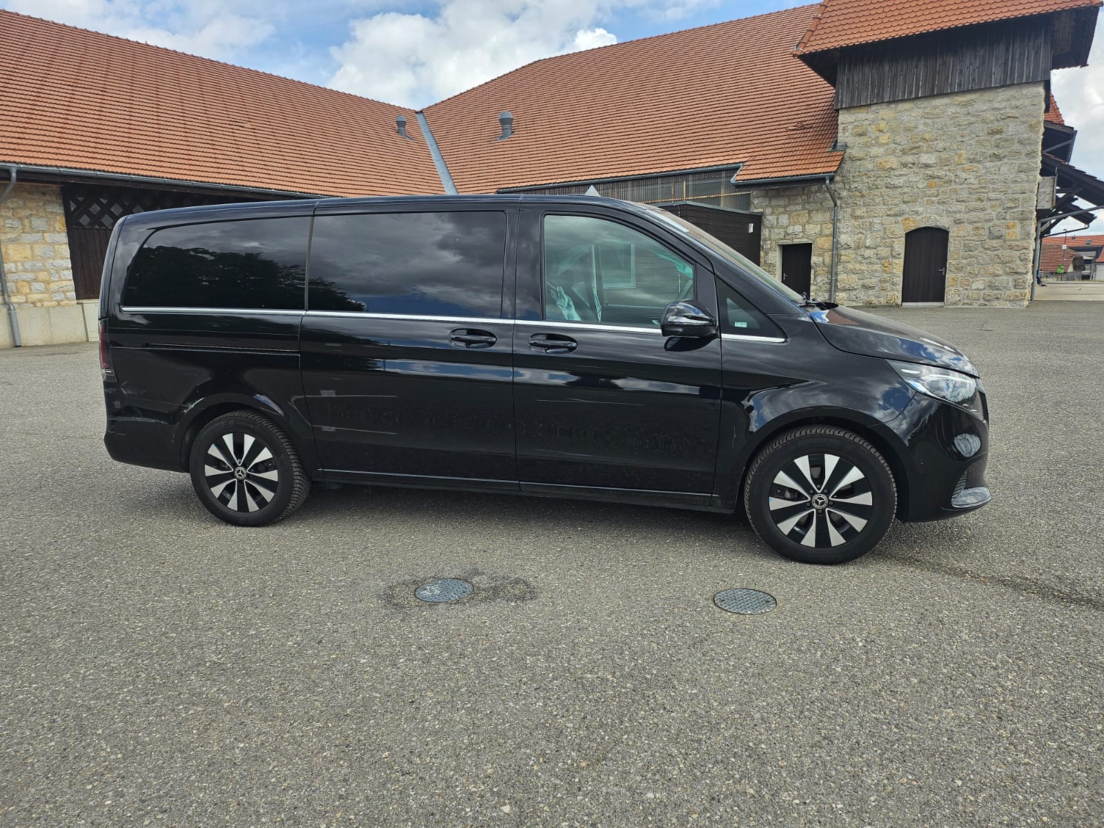 MERCEDES-BENZ V 250 d lang Avantgarde 8 SITZE LEDER 9G-Tronic BESCHADIGT ENDOMMAGE-image-2