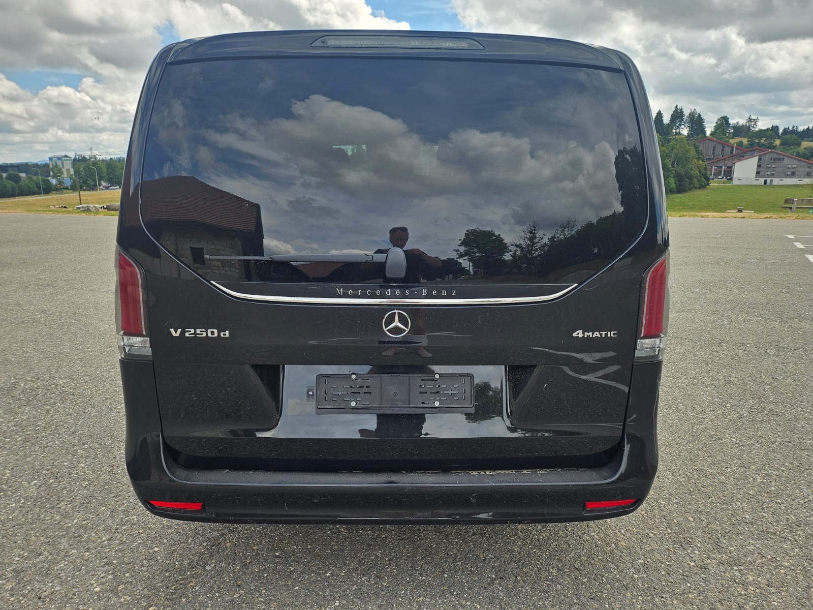 MERCEDES-BENZ V 250 d lang Avantgarde 8 SITZE LEDER 9G-Tronic BESCHADIGT ENDOMMAGE-image-3