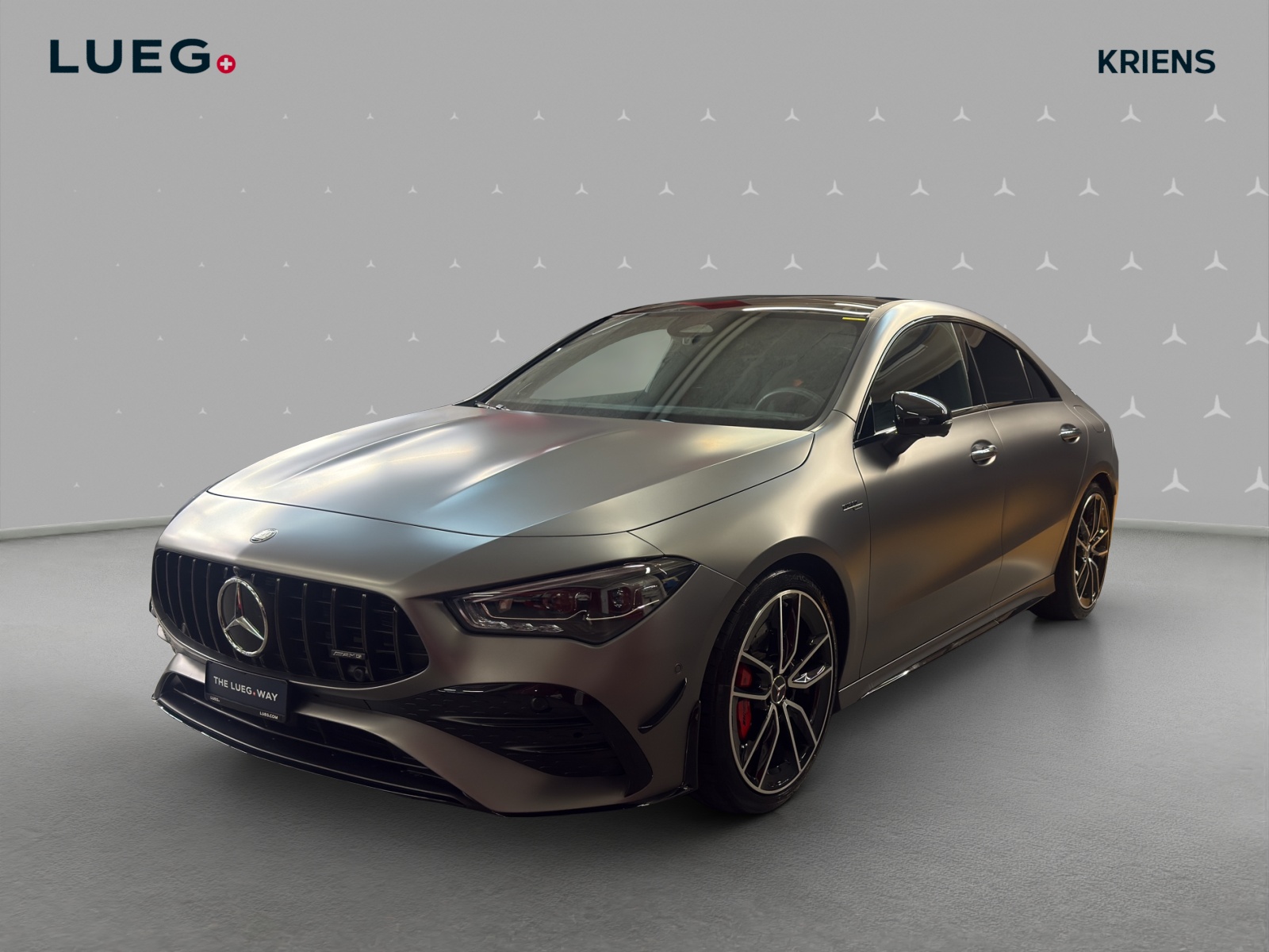 MERCEDES-BENZ CLA 35 4M - AMG / 360 Grad Kamera / Panorama-Dach / Soundsystem-image-0