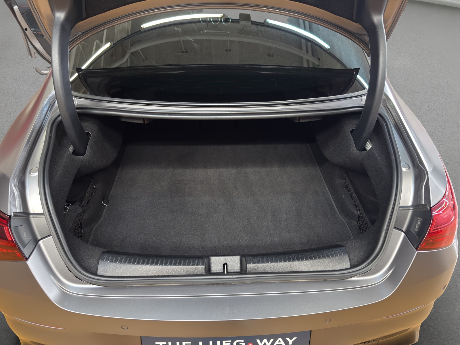 MERCEDES-BENZ CLA 35 4M - AMG / 360 Grad Kamera / Panorama-Dach / Soundsystem-image-14
