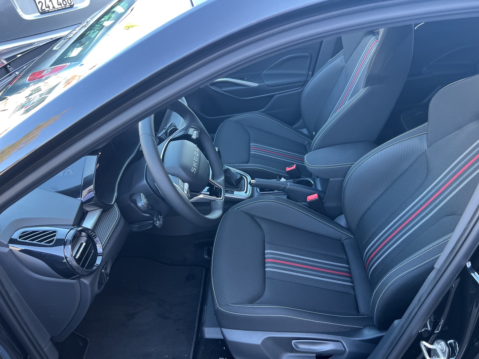 SKODA Fabia 1.5 TSI 130 DSG-image-5
