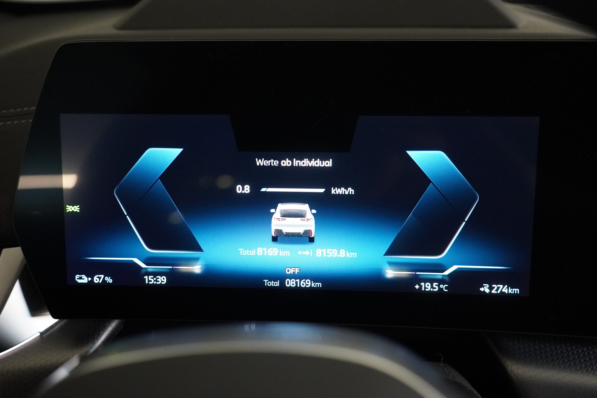 BMW iX2 xDrive 30 M Sport-image-17