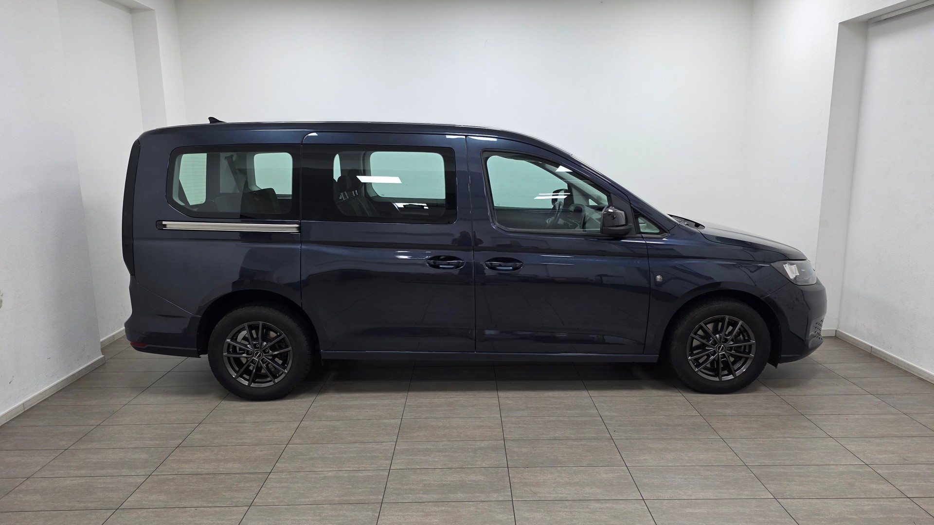 VW Caddy 1.5 TSI Life-image-2