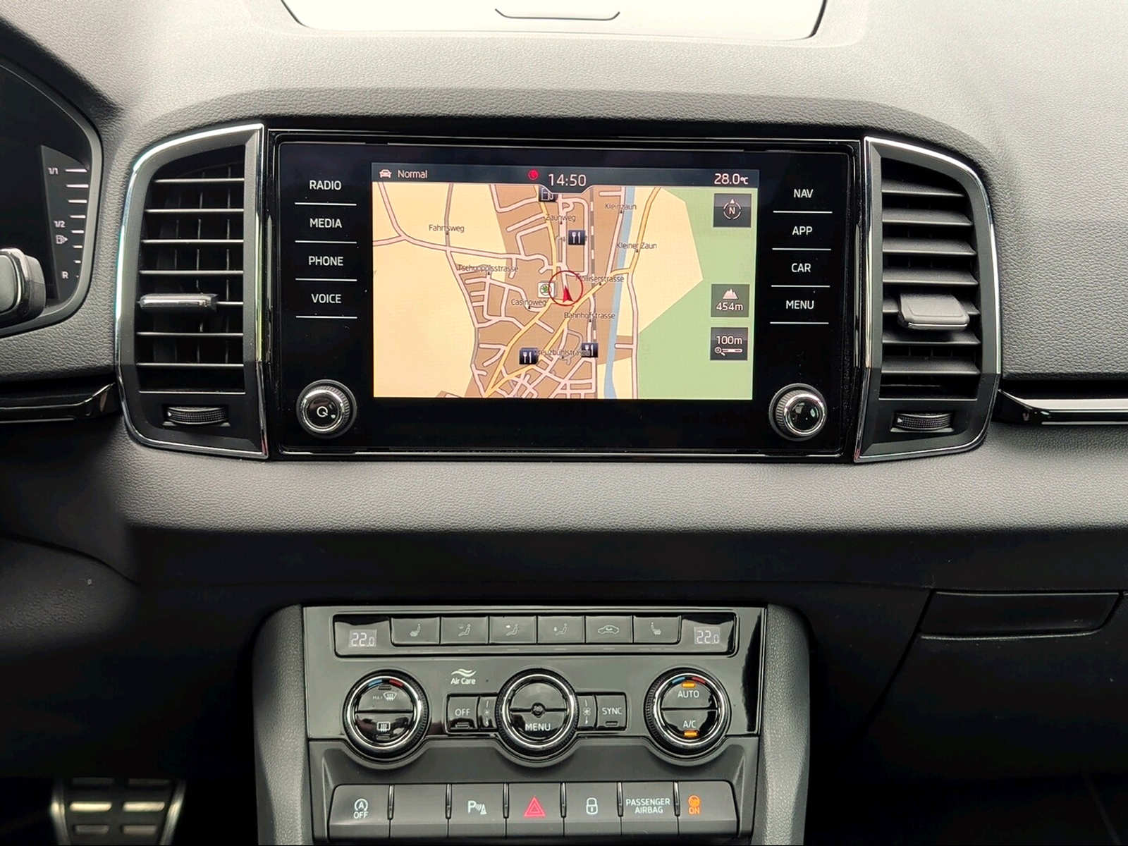 SKODA KAROQ 2.0 TSI SPORTLINE DSG 4X4-image-7