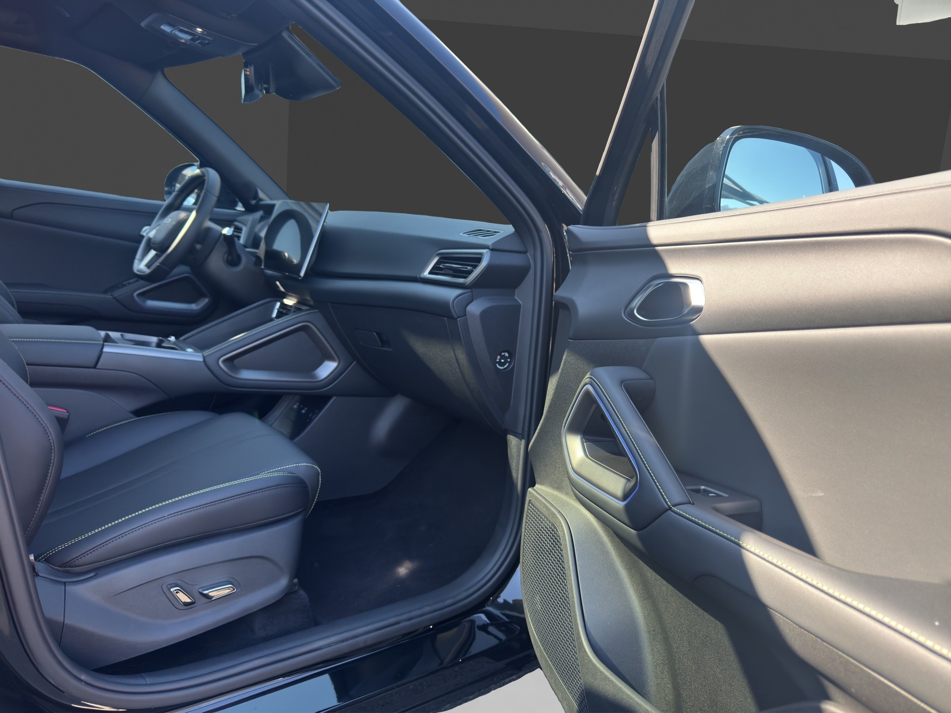 BYD Atto2 64 kWh Comfort-image-16