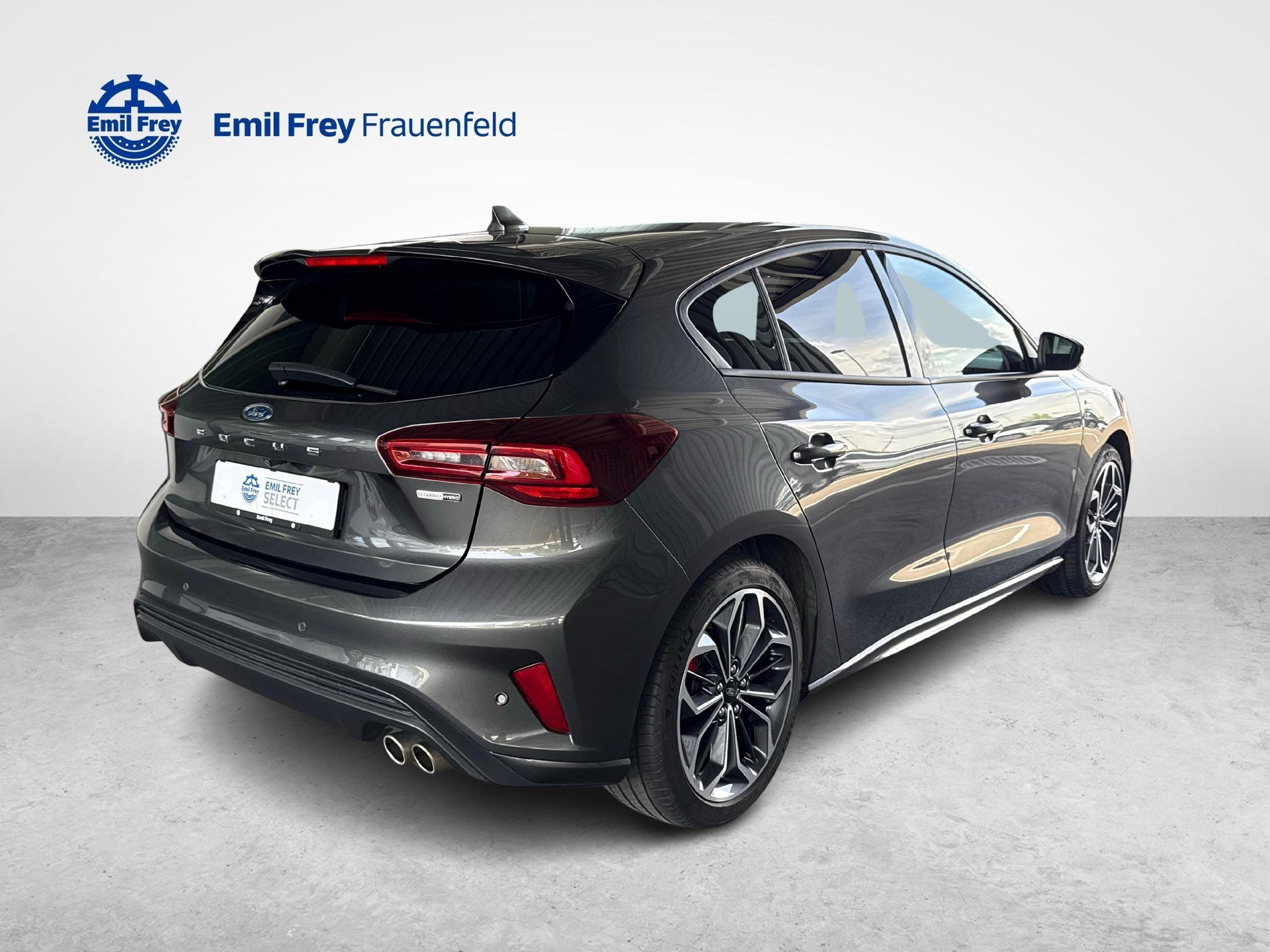 FORD Focus 1.0i EcoB Hybrid 155 ST-Line X-image-4