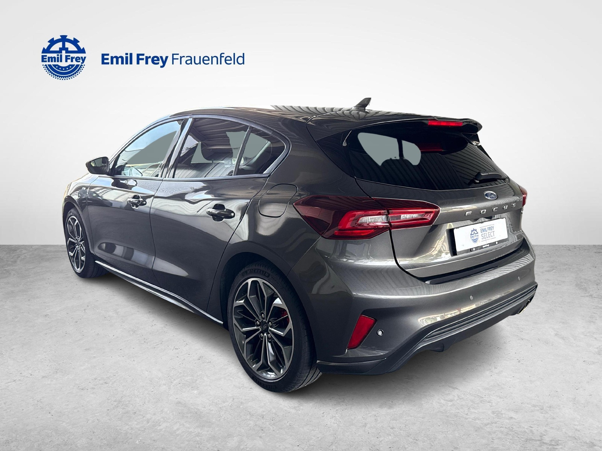 FORD Focus 1.0i EcoB Hybrid 155 ST-Line X-image-2