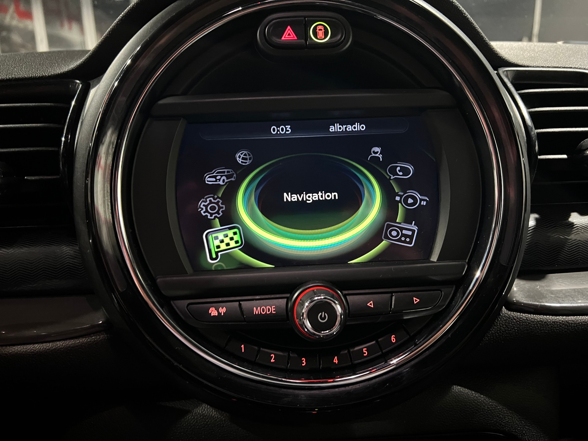 MINI Clubman Cooper D Steptronic-image-17