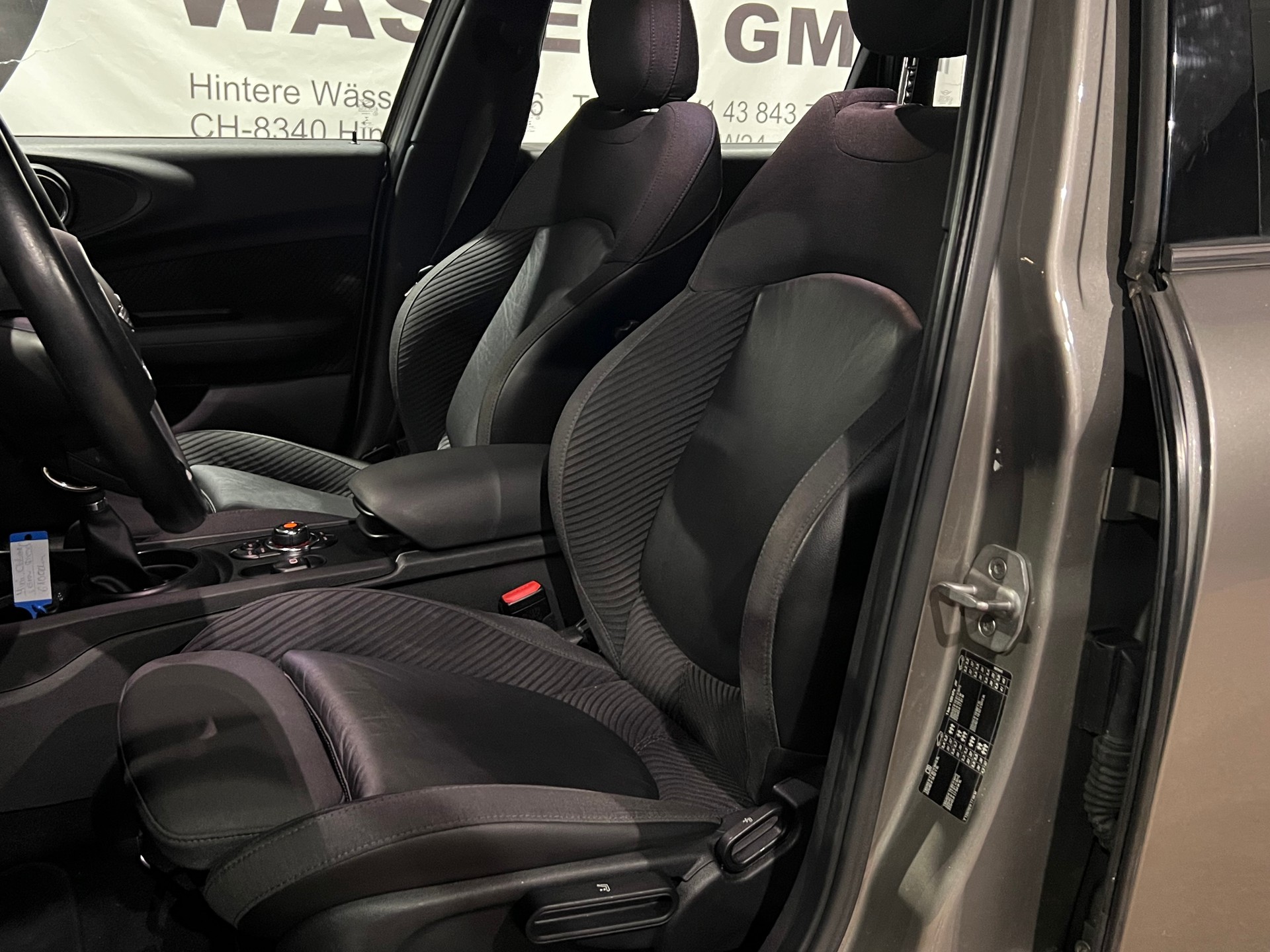 MINI Clubman Cooper D Steptronic-image-11
