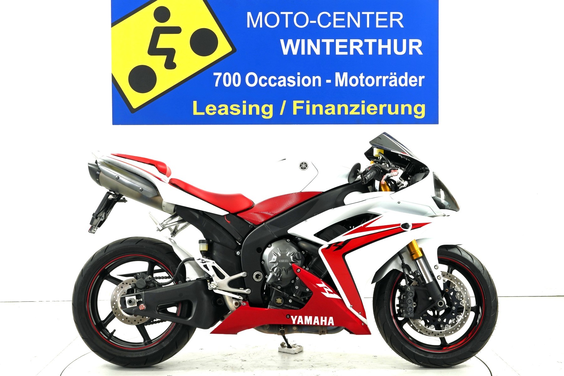 YAMAHA YZF-R1