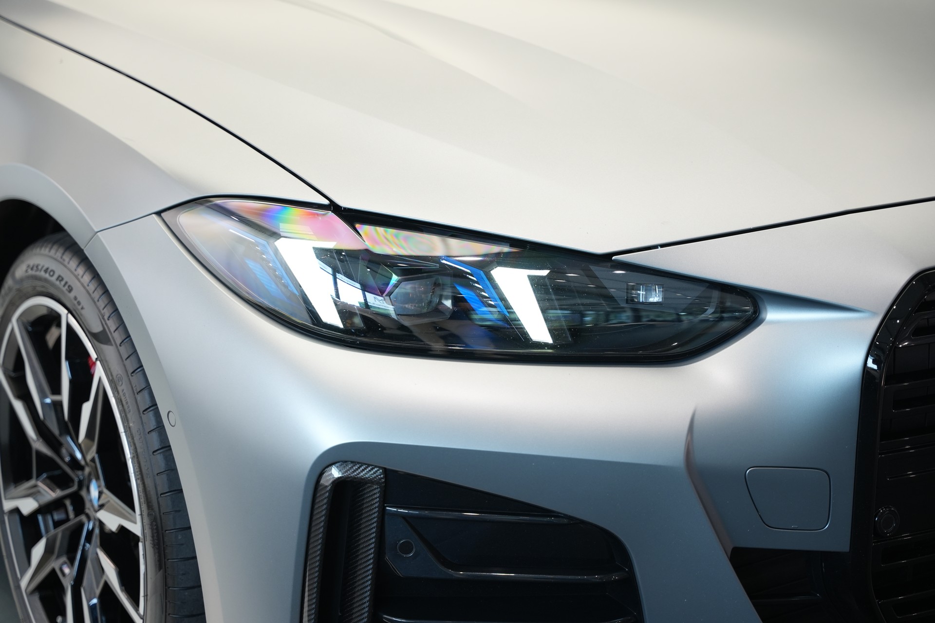 BMW M440i xDrive 48V Gran Coupé M Sport Pro Steptronic *Frozen Grey* *Carbon Paket* *Werksgarantie*-image-48